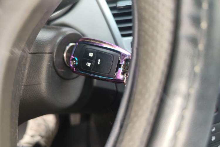 Used Chevrolet Cruze 2013 1.6L SL MT Vehicle Key