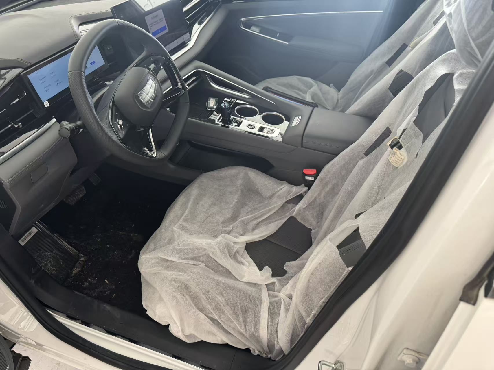 Geely Auto Emgrand X7 Sport 2026 Model 1.5TD Wonderful — снимка 17