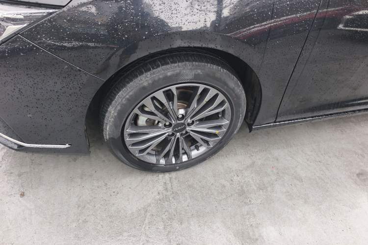 Used Dongfeng Aeolus Yixuan MAX 2023 1.5T Super-Powered Dad Edition