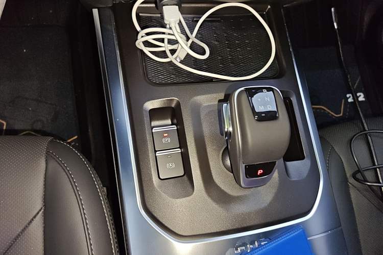 Used 212 T01 2024 2.0T Mechanic
