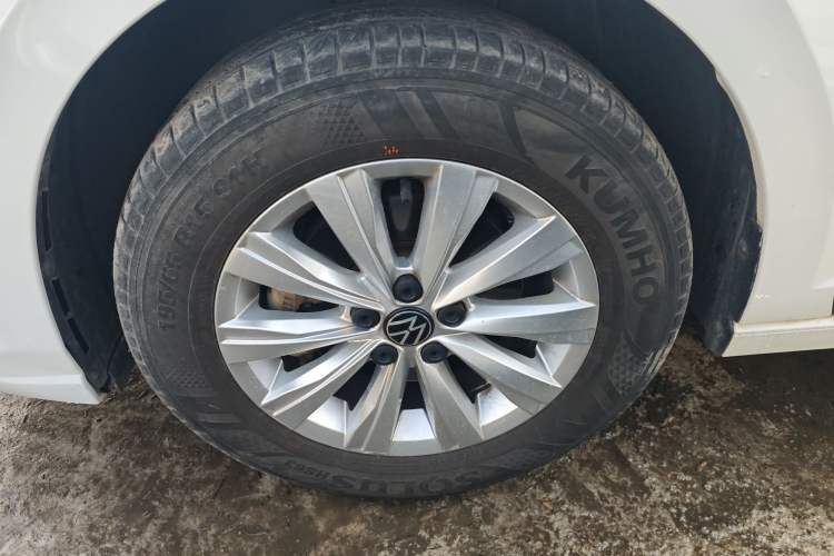 Used Volkswagen Lavida 2023 New Rui 1.5L Automatic New Yi Edition