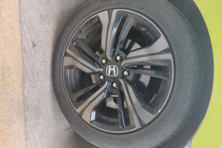 Used Honda Civic 2019 220TURBO CVT Dynamic Edition China VI Emission Standard Right Front Wheel Hub
