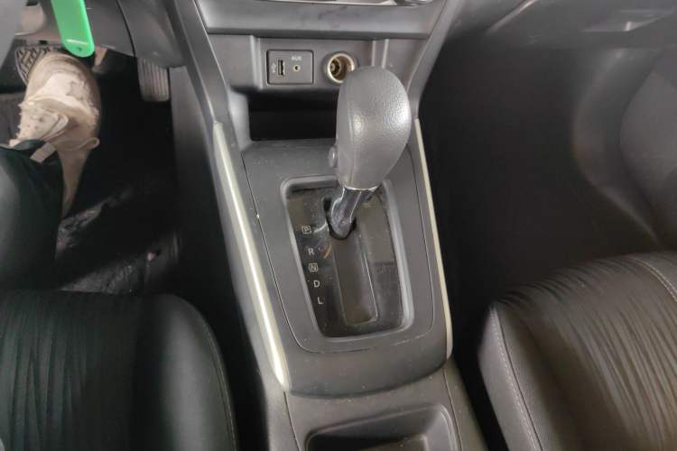 Used Nissan Sylphy 2021 Classic 1.6XE CVT Comfort Edition Gear Lever