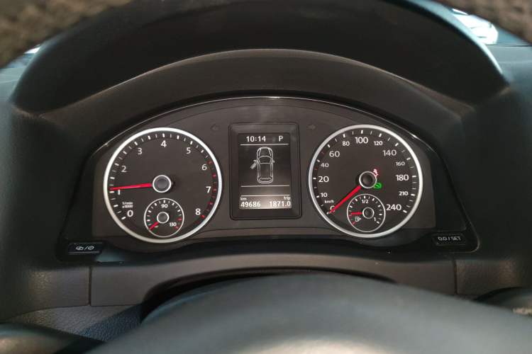 Used Volkswagen Tiguan L 2017 300TSI Automatic Two-Wheel Drive Silk Road Comfort Edition