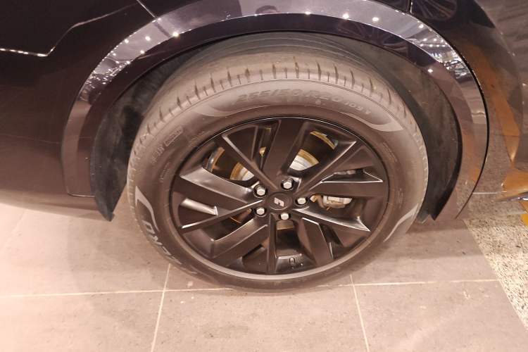 Used Li Auto L8 2023 Pro Model