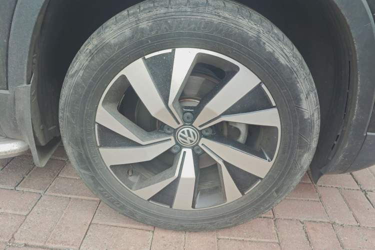 Used Volkswagen Tayron 2021 280TSI Two-Wheel Drive Luxury Smart Connectivity Version
