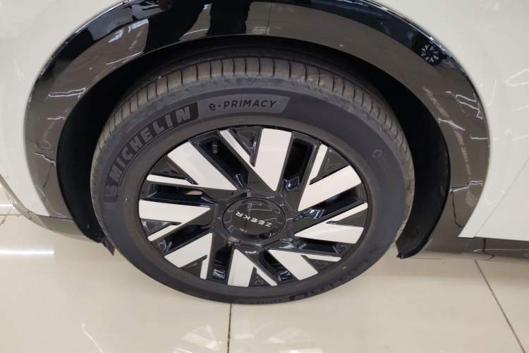 Used Zeekr MIX 2025 Long-Range Intelligent Driving Edition
