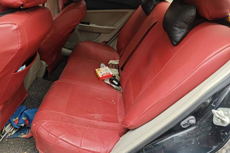 Used Bestune B50 2013 1.6L manual Comfort trim level