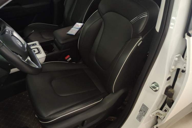 Used Hyundai ix35 2023 Musso 2.0L Deluxe Edition DLX