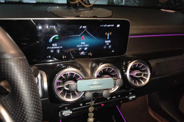 Used Mercedes-Benz GLB 2020 Updated GLB 200 Dynamic Edition Audio And AC Panel