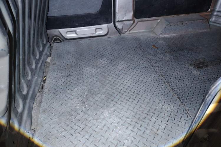 Used Jinbei Hiace X30  Left Rear Seat