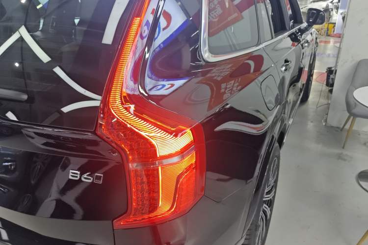 Used Volvo XC90 2023 B6 Zhiyi Luxury Edition 7-Seater