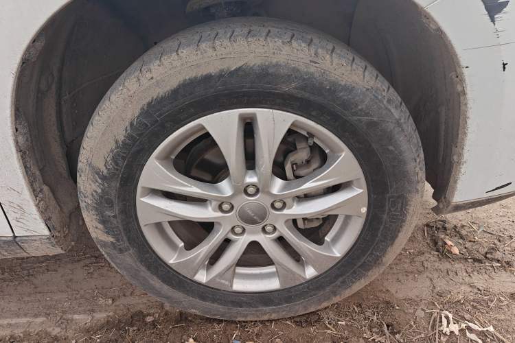 Used Haval M6 2018 Revised Version 1.5T DCT Two-Wheel Drive Urban Style