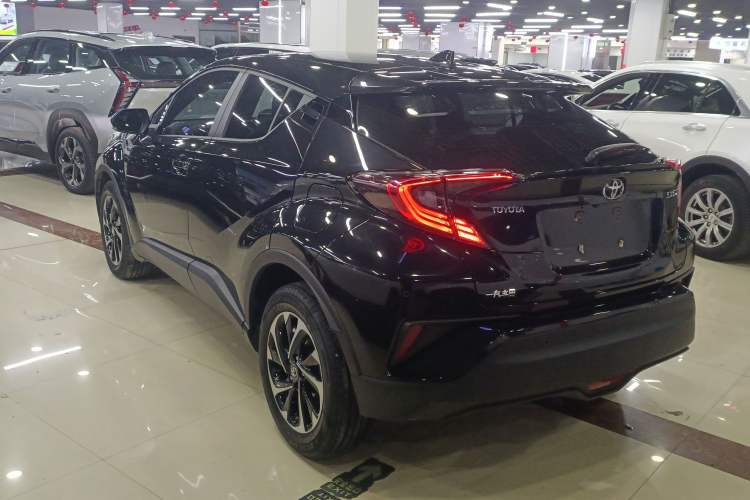 Used Toyota IZOA 2021 2.0L Yidong Edition