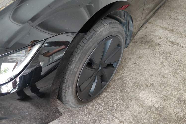 Used Tesla Model 3 2023 Rear-Wheel-Drive Version
