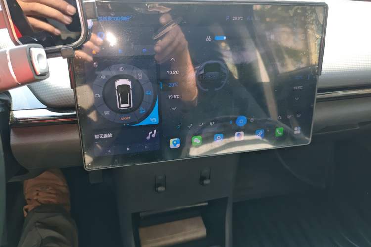 Used Chery New Energy Boundless Pro 2022 408 km Range Shenshou Version Lithium-Ion Battery
