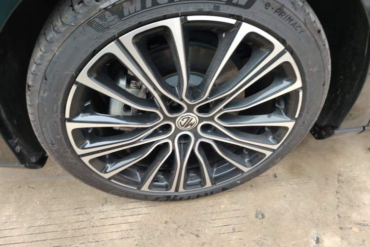 Used MG 7 2023 1.5T DCT Elegant & Graceful Edition