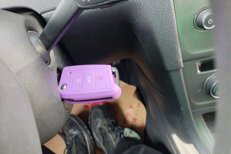 Used Volkswagen Golf 2015 1.6L Automatic Fashion Model
