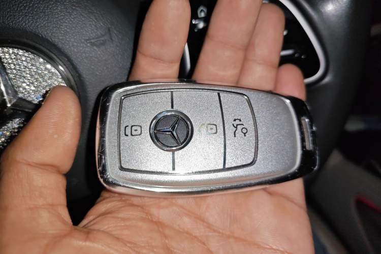 Used Mercedes-Benz GLE 2020 GLE 350 4MATIC Luxury Model Vehicle Key