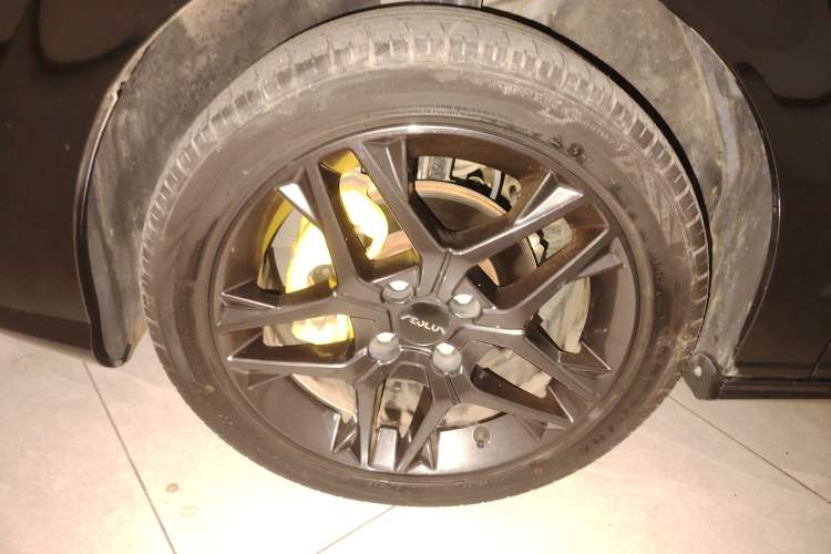 Used Dongfeng Aeolus Yixuan 2023 Mach Edition 1.5T Automatic Pursuit Rider Version