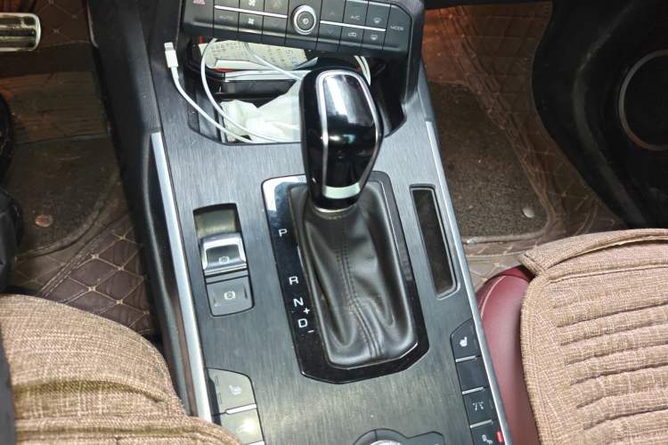 Used Wey VV7 2017 2.0T Flagship Model