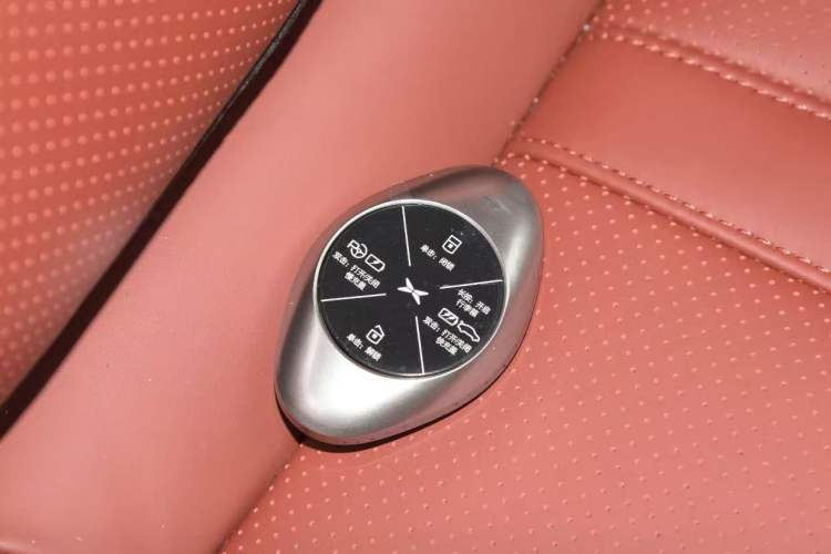 Used XPeng P7 2022 670N+
