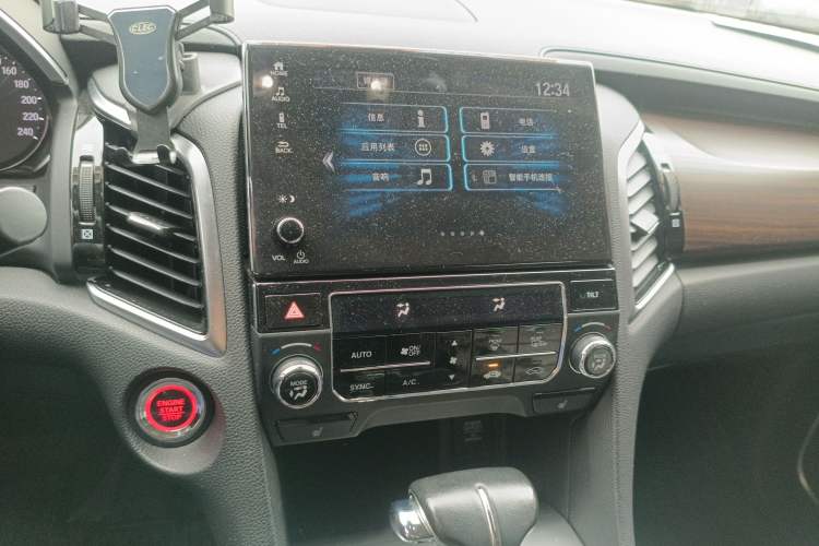 Used Honda Avancier 2017 240TURBO Two-Wheel Drive Premium Edition
