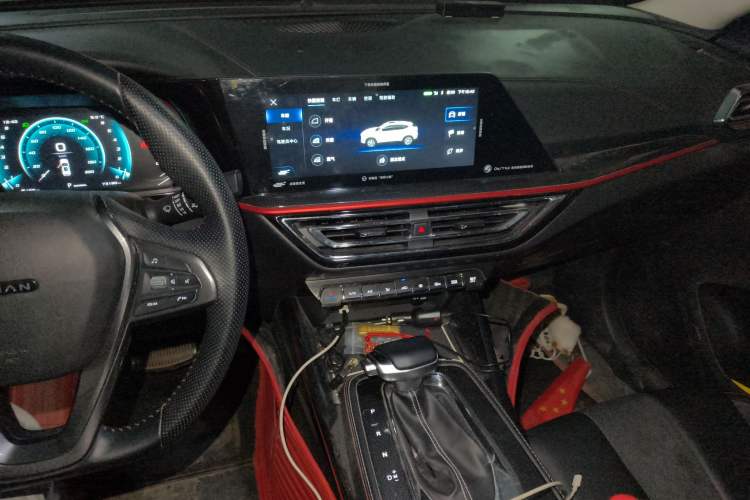 Used CHANGAN OSHAN X5 2021 1.6L CVT Luxury Model