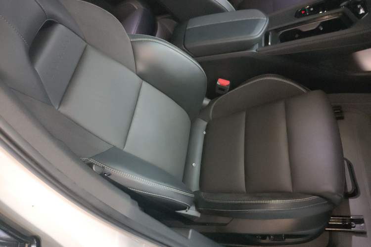 Used Lynk & Co 03 2025 1.5TD DCT Champion Edition Pro