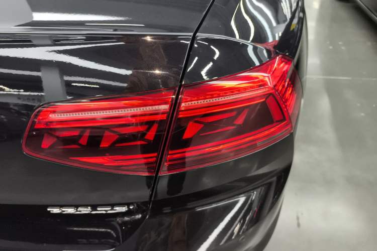 Used Volkswagen Magotan 2020 330TSI DSG Luxury Edition
