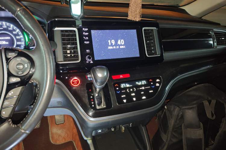 Used Honda Elysion 2019 2.0L Hybrid Luxury Edition