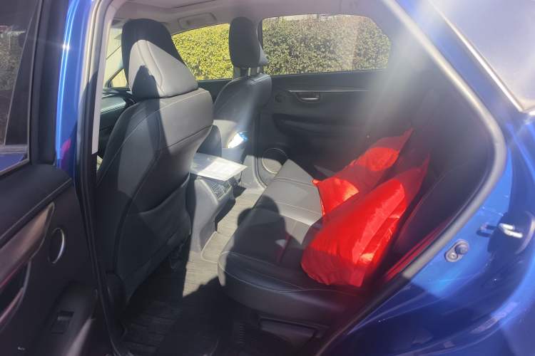 Used Lexus NX 2015 200T All-Wheel-Drive Fēngshàng Edition
