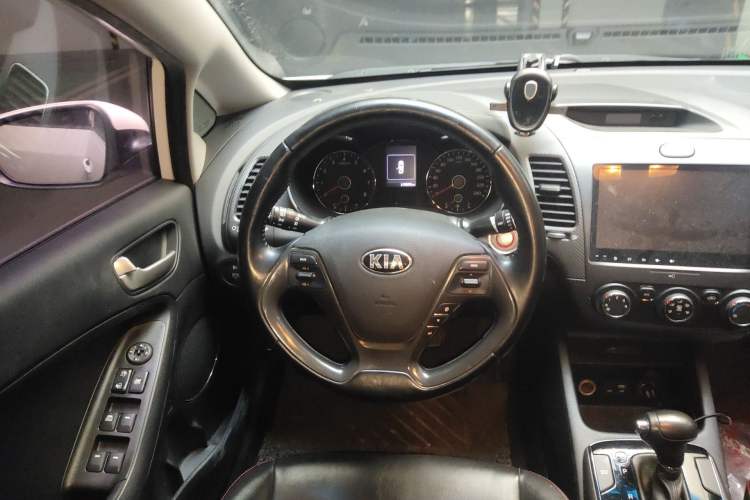 Used Kia K3 2016 1.6L Automatic GLS