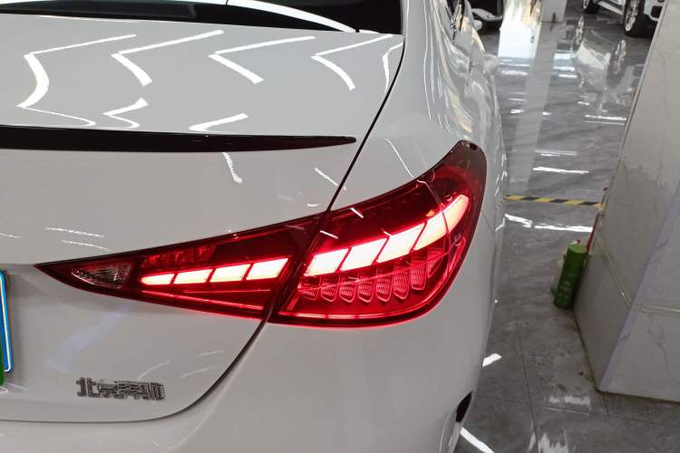 Used Mercedes-Benz C-Class 2025 C 260 L Obsidian Night Sport Edition Right Rear Taillight