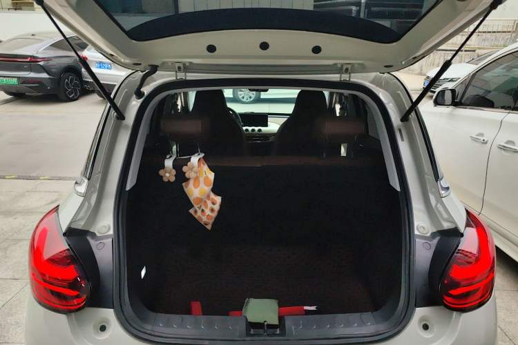 Used Wuling Bingo 2023 333 km Lingxi Connected Version
