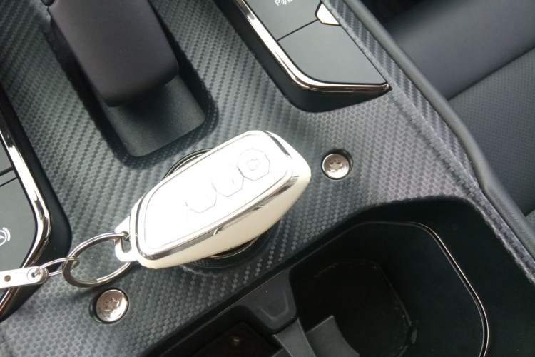 Used Haval Raptor New Energy 2024 Hi4 145 Cross-Over Edition Interior 1