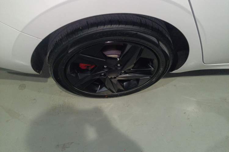 Used Hyundai Elantra 2022 1.5L CVT 20th Anniversary Edition
