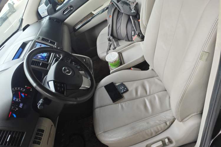 Used Mazda Mazda 8 2013 2.5L Ultimate Edition
