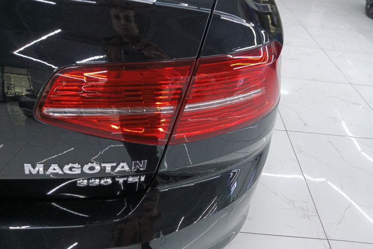 Used Volkswagen Magotan 2018 330TSI DSG Advanced Model