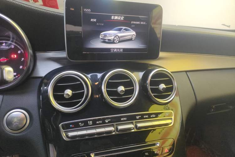 Used Mercedes-Benz C-Class 2017 C 200 Coupe Audio And AC Panel