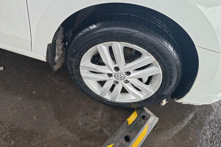 Used Volkswagen Jetta 2019 Dream Edition 1.4L Manual Fashion Version