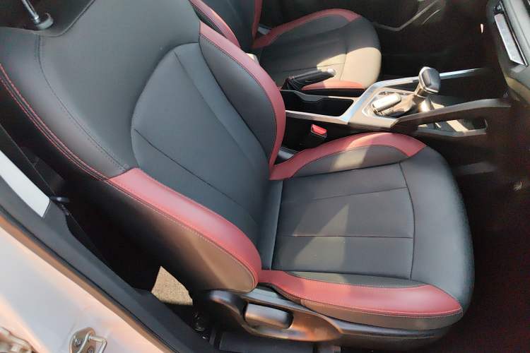 Used Geely Auto Vision X3 2021 PRO 1.5L CVT Deluxe Model Right Front Seat