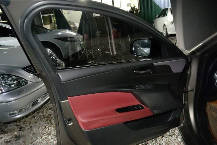 Used Jaguar XE 2017 2.0T 200 PS R-Sport