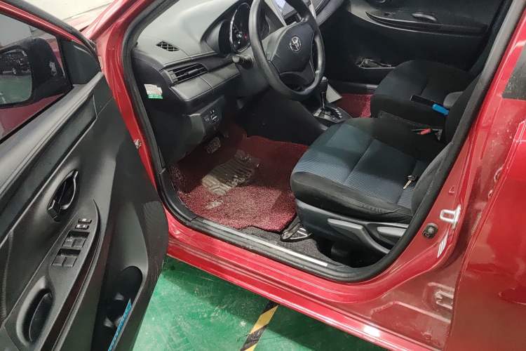 Used Toyota YARiS L Zhi Xuan 2016 Revised 1.5E CVT Charming Edition