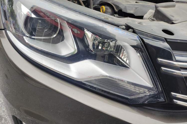 Used Volkswagen Tiguan 2015 1.8TSI Automatic Two-Wheel Drive Trend Edition