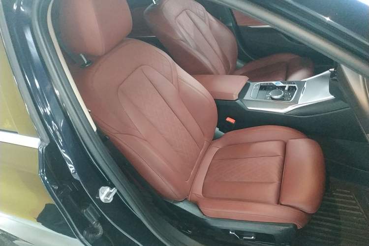 Used BMW i3 2025 eDrive 35 L