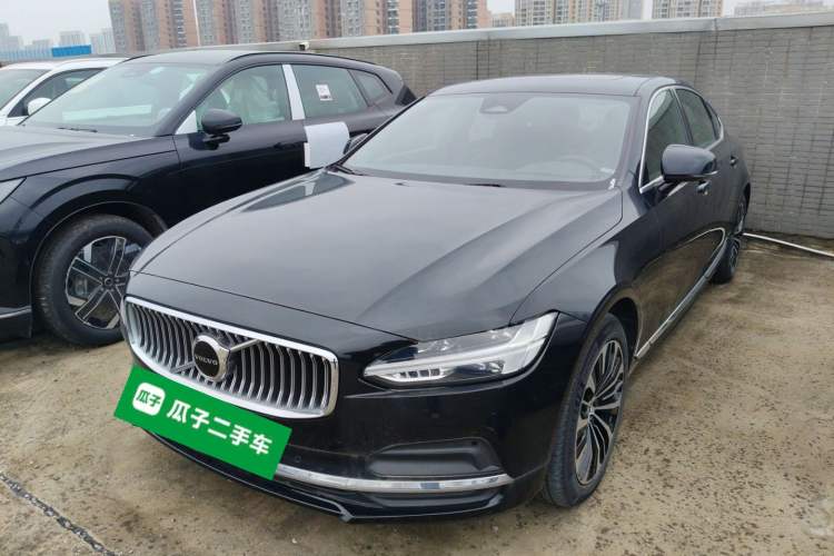 Used Volvo S90 2025 B5 Zhiyi Luxury Edition