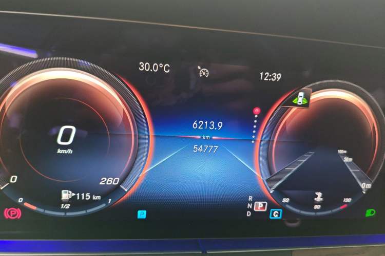 Used Mercedes-Benz E-Class 2021 Facelift E 300 L Stylish Edition Instrument Cluster