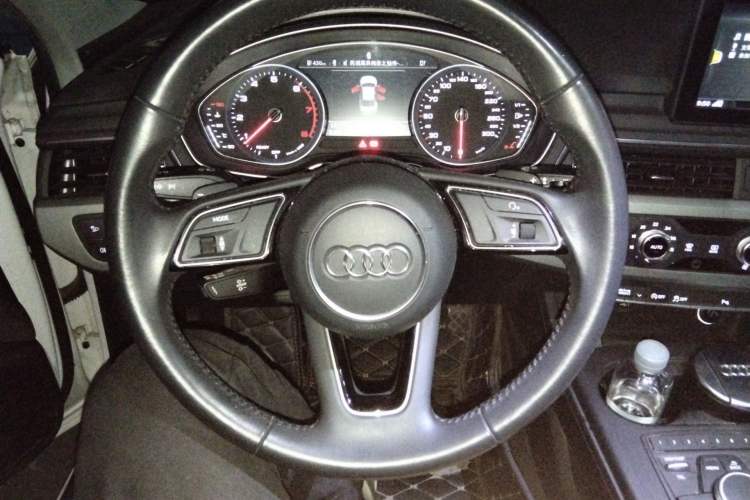 Used Audi A4L 2018 30th Anniversary Edition 40 TFSI Trendy Model