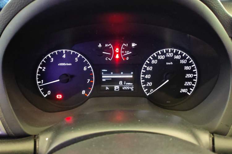 Used Nissan Sylphy 2014 1.6XV CVT Deluxe Edition